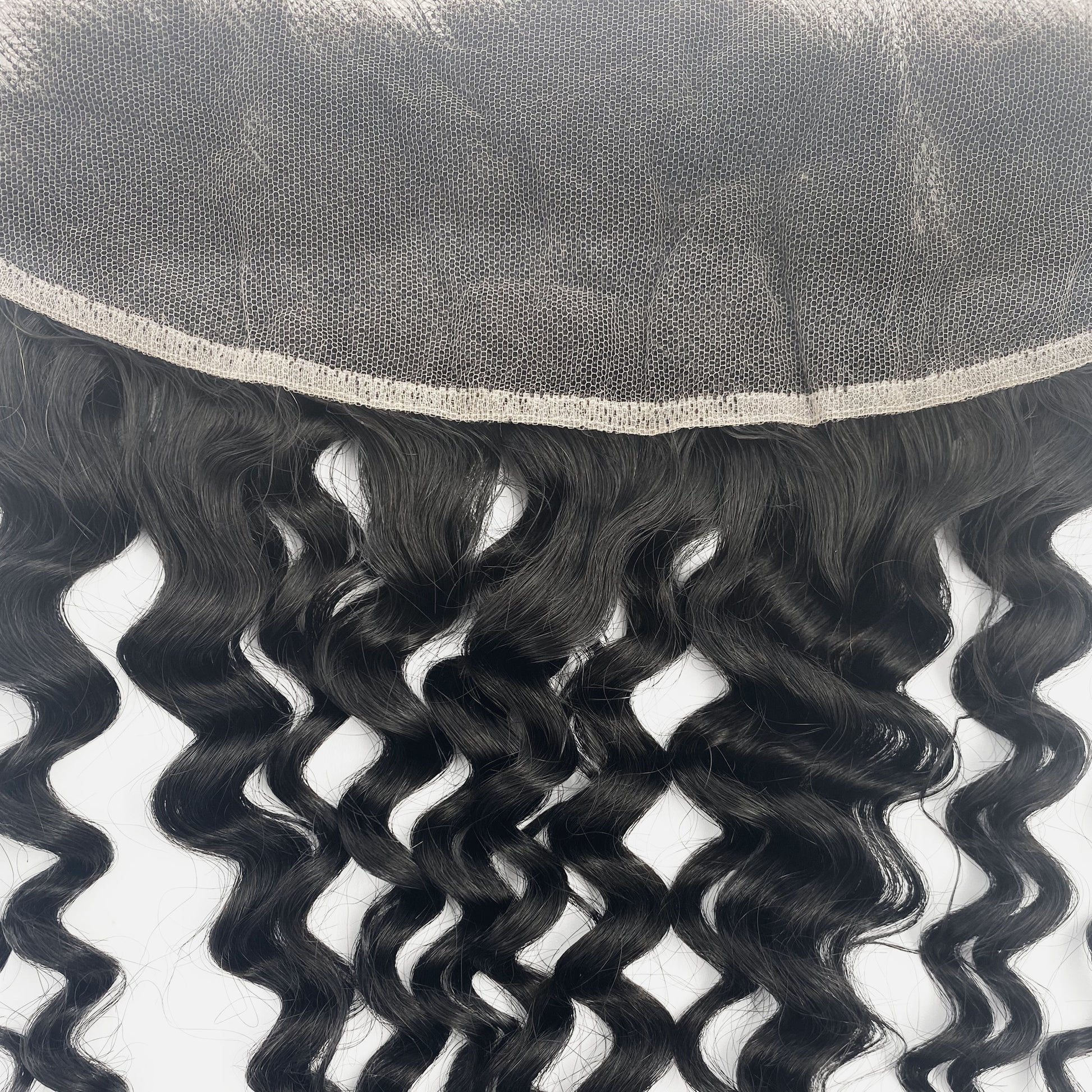 Water Wave 13*4 Frontal Natural Black